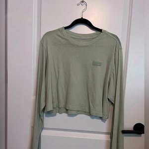 SET ACTIVE cropped long sleeve tee